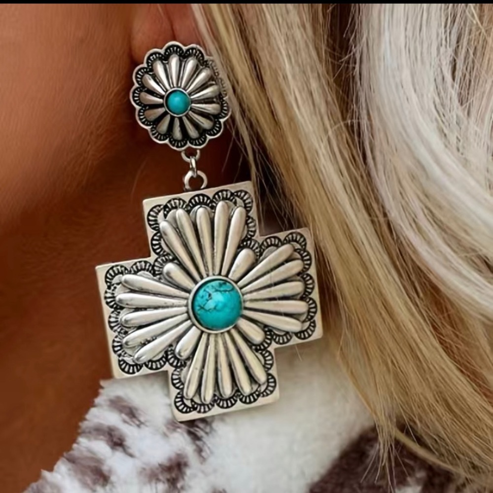 Western earrings